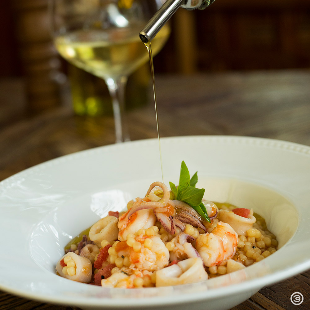 FREGOLA SARDA AI FRUTTI DI MARE & FRESCOBALDI POMINO BIANCO D.O.C.G.